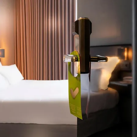 Libertel Montmartre Opéra Hotel Parigi