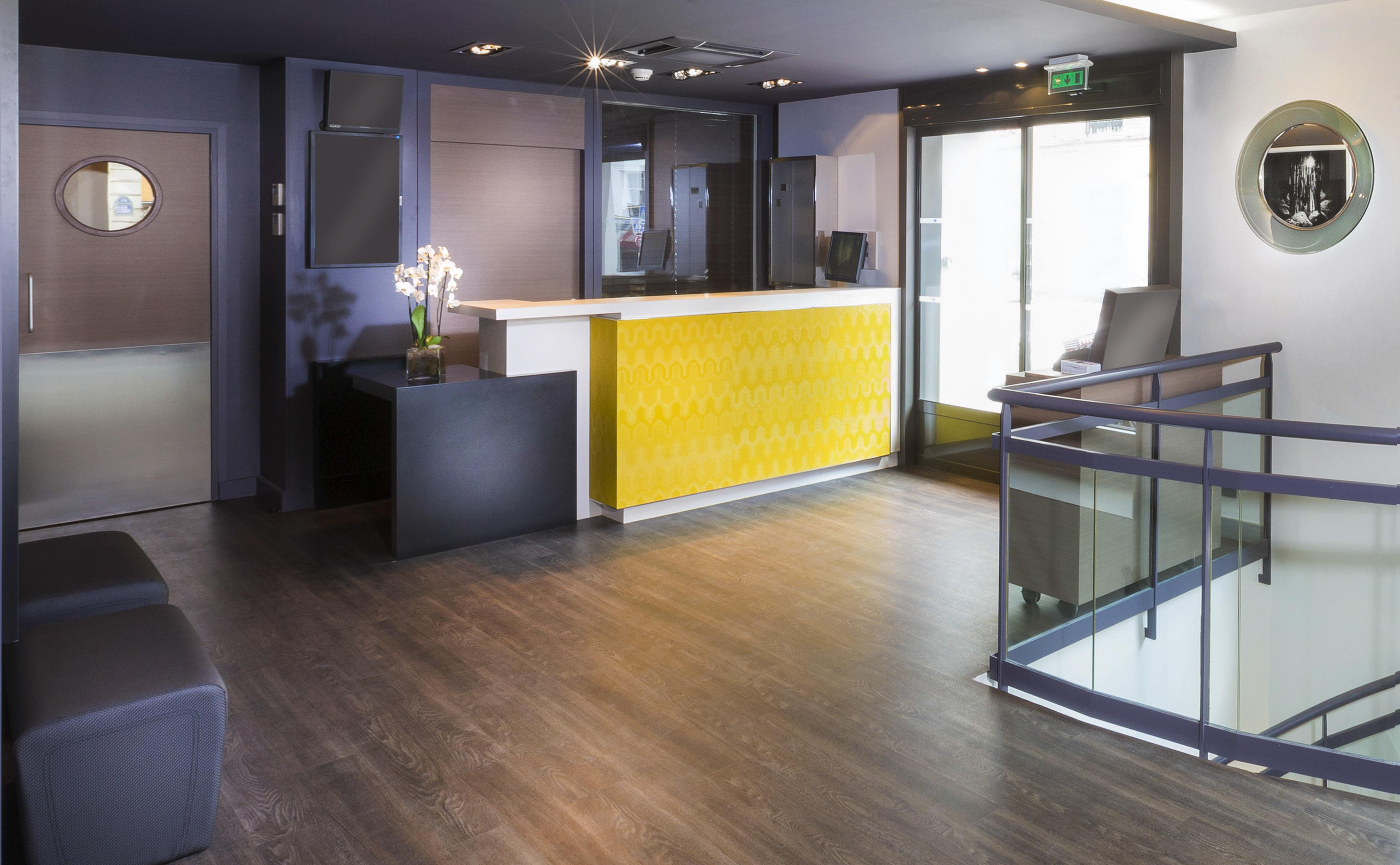 Hotel Libertel Montmartre Opera 3*