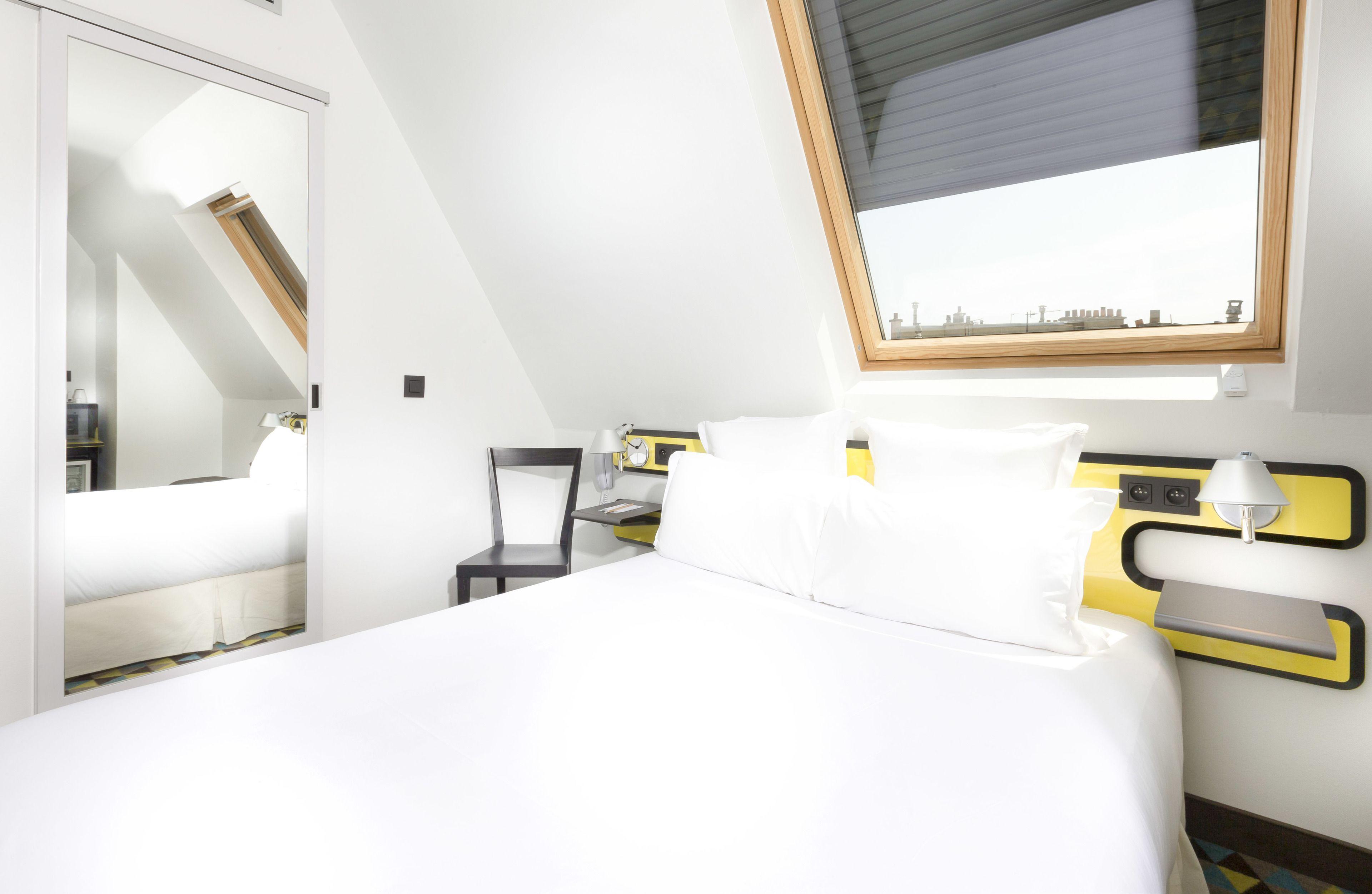 Hotel Libertel Montmartre Opera 3*