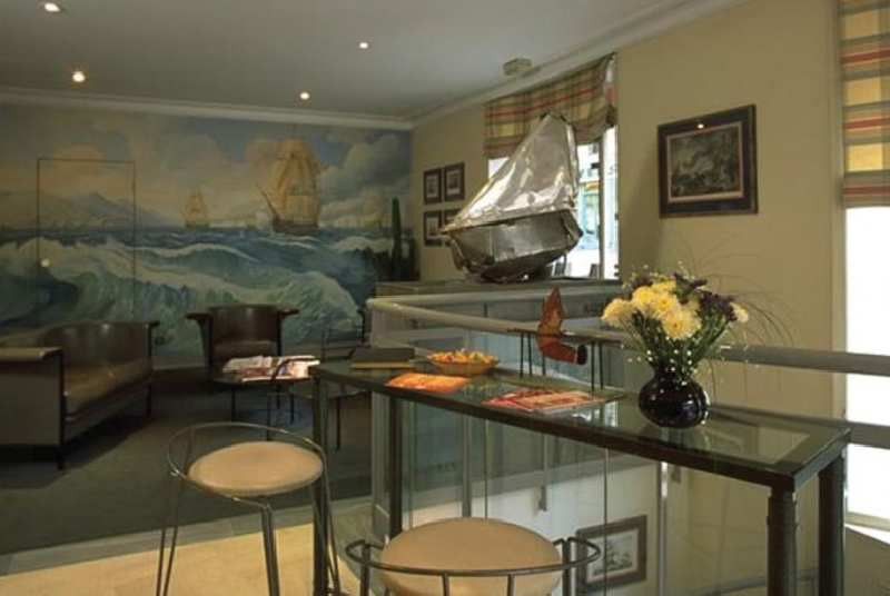 Hotel Libertel Montmartre Opera Paris